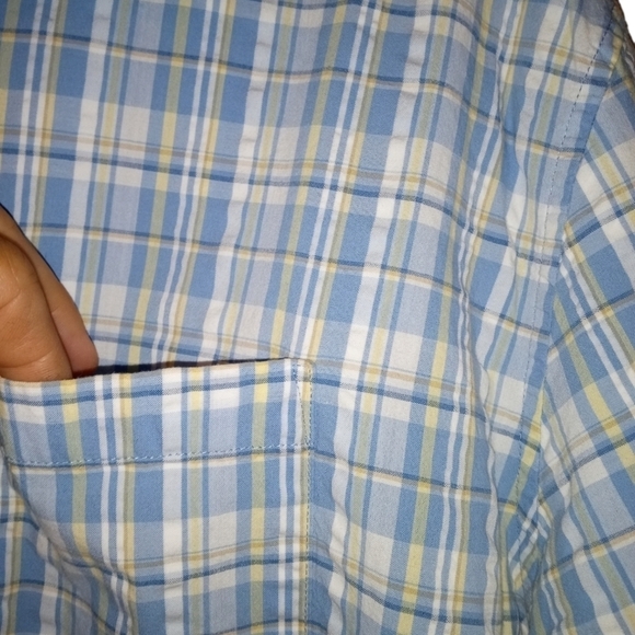 L.L. Bean Slightly Fitted Blue Plaid Short Sleeved Lightweight Button Down XXL - Picture 5 of 9